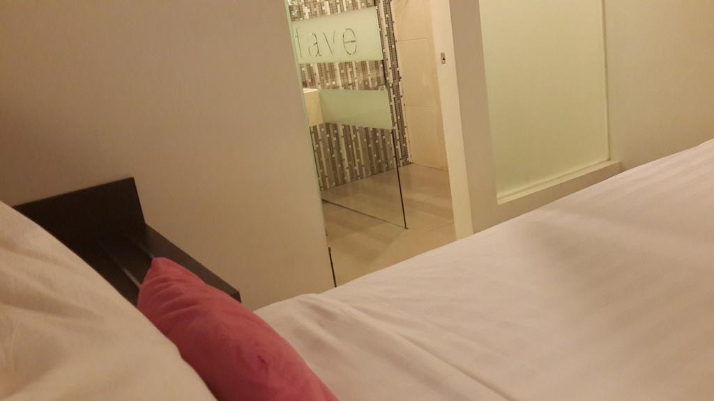 เฟฟโฮเต็ล ปลูอิตจังค์ชั่น Hotel จาการ์ตา ภายนอก รูปภาพ